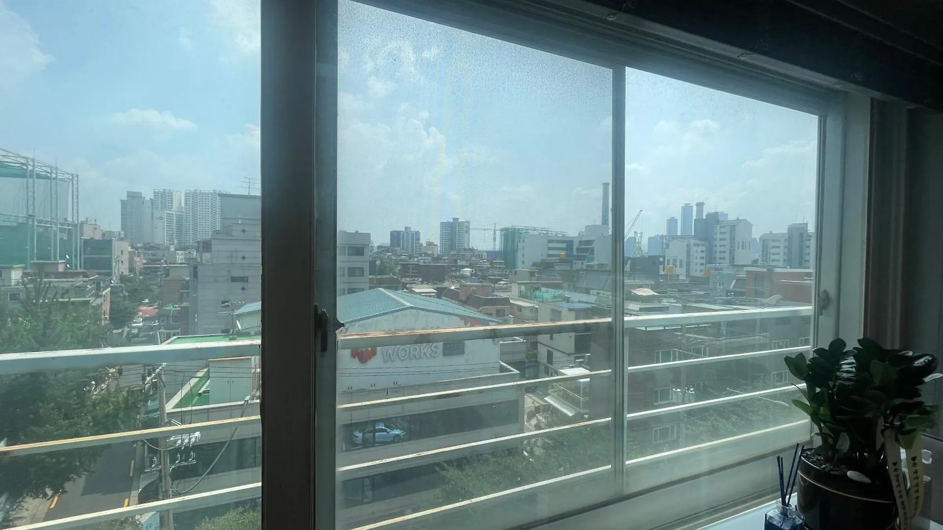 Guest house K Wave Guesthouse Only Female In Hongdae 1 Seoul
