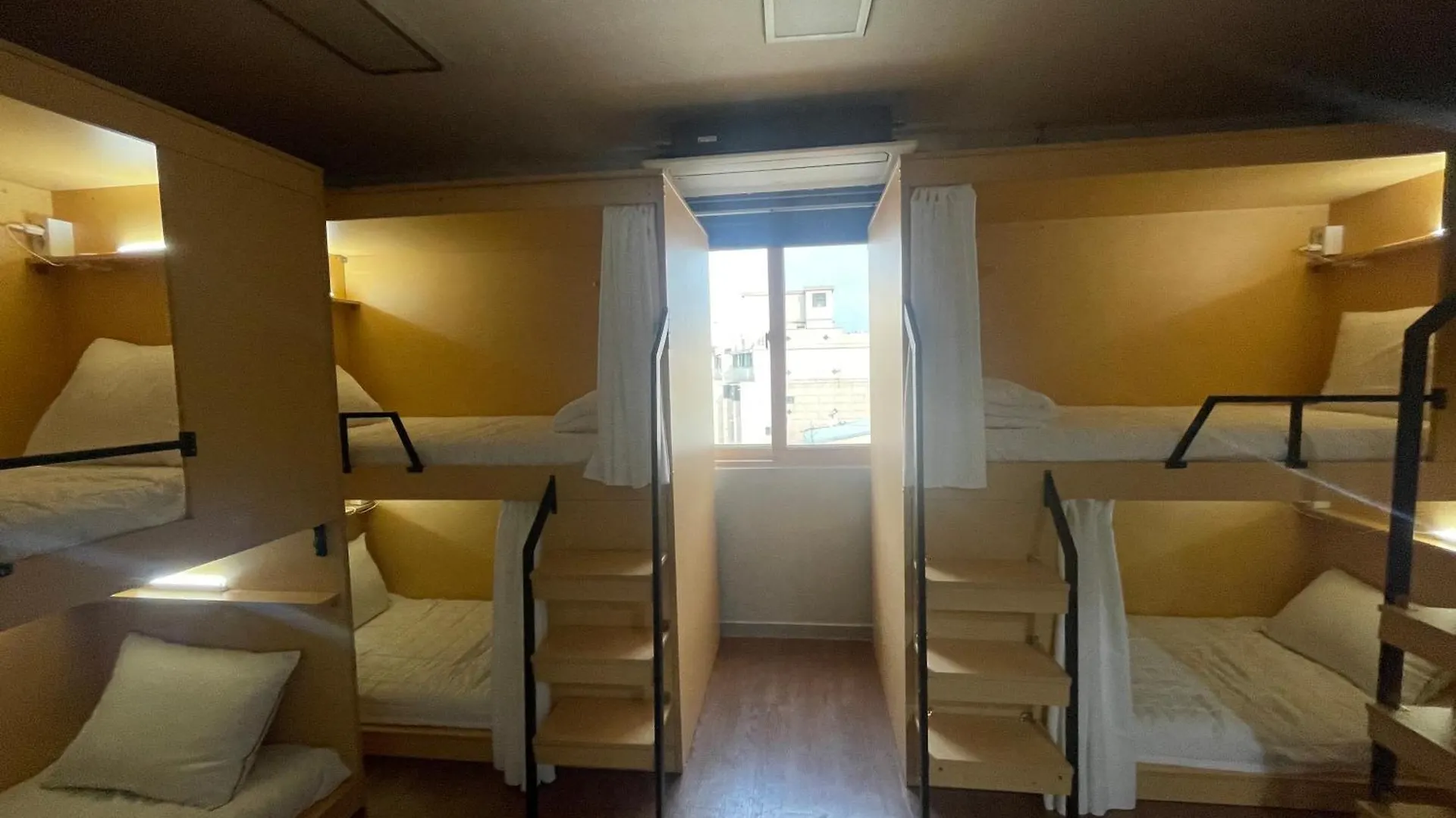 Guest house K Wave Guesthouse Only Female In Hongdae 1 Seoul South Korea