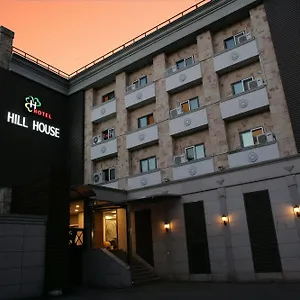 Hill House Myeongdong Hotel