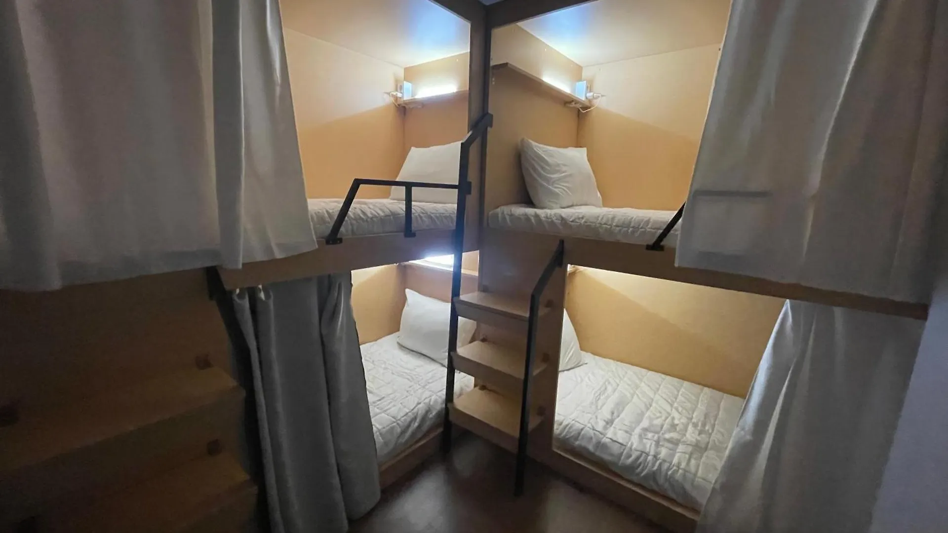 Guest house K Wave Guesthouse Only Female In Hongdae 1 Seoul